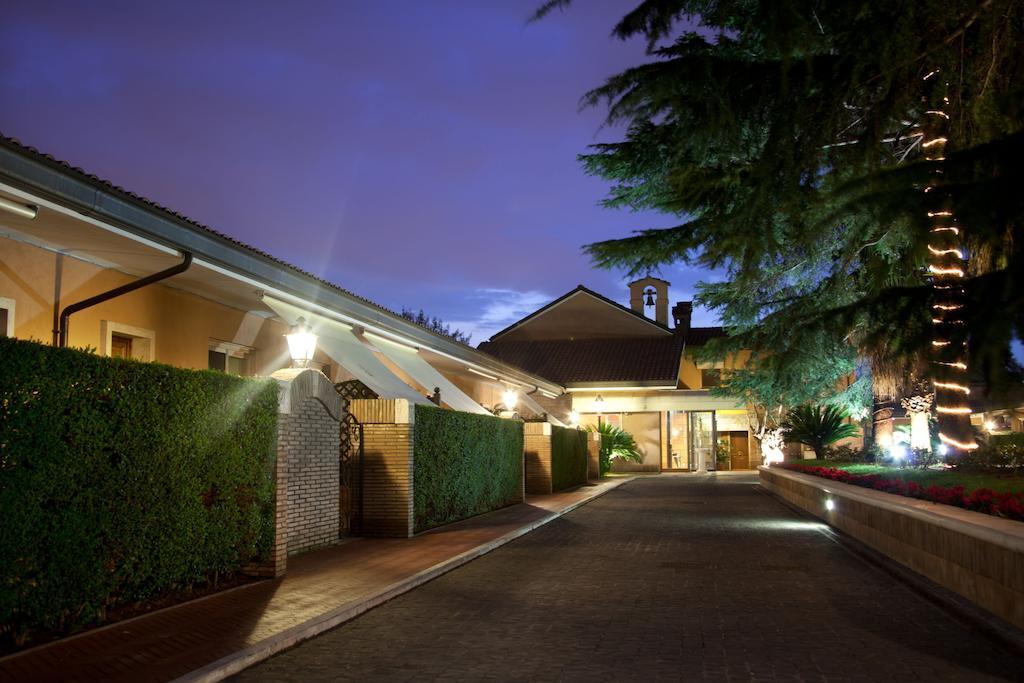 Hotel Piccolo Borgo Rome Exterior photo